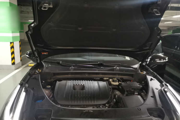 领克03 2025款 2.0TD DCT冠军版Pro机舱底盘24