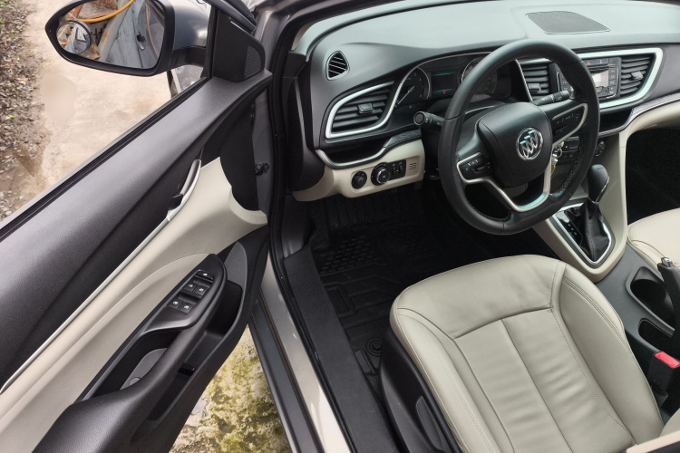 别克 英朗 2018款 15T 双离合精英型 国V中控内饰20