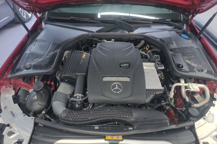 奔驰C级 2018款 C 200 运动版局部细节24