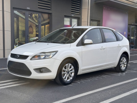 福特 福克斯 2013款 两厢经典 1.8L 自动基本型