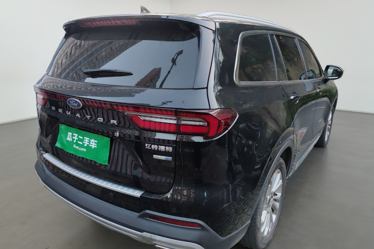 福特 领裕 2021款 EcoBoost 225 铂领型 7座车身外观7