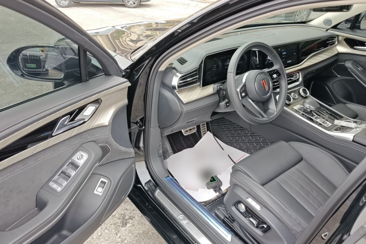 红旗H9 2021款 2.5T 公务版中控内饰7003