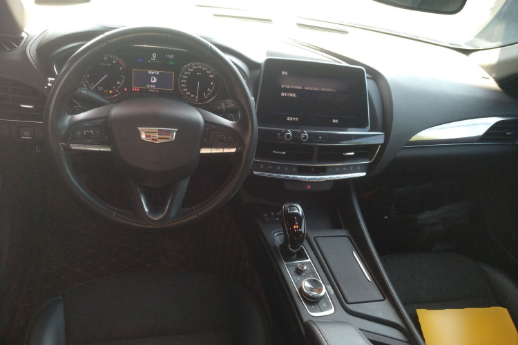 凯迪拉克CT5 2020款 改款 28T 技术型中控内饰7002