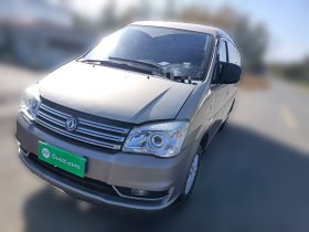 东风风行 菱智 2016款 M5 2.0L 7座长轴舒适型