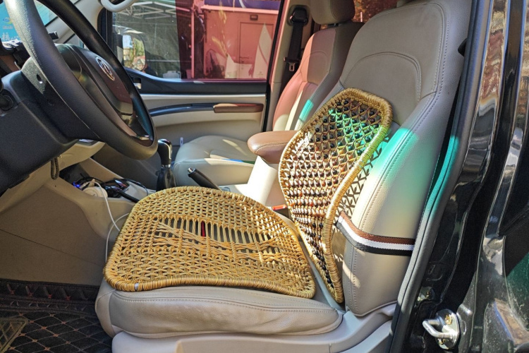 东风风行 菱智 2018款 M5L 1.6L 7座豪华型中控内饰19