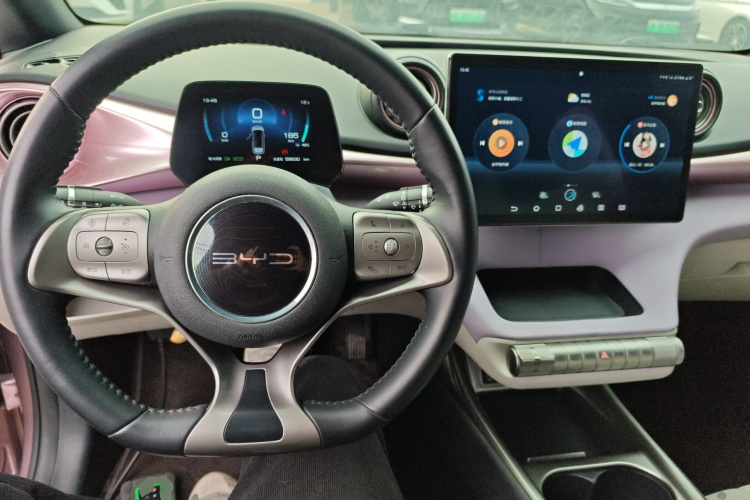 比亚迪 海豚 2021款 405km 时尚版中控内饰12