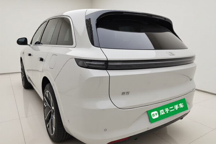 理想汽车 理想L6 2025款 Max 智能焕新版车身外观5
