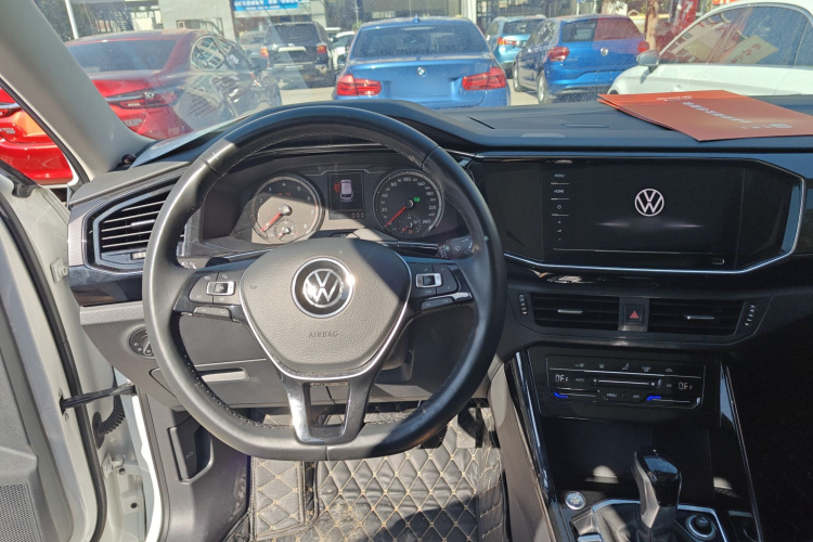 大众 探岳 2020款 330TSI 两驱豪华智联版中控内饰13