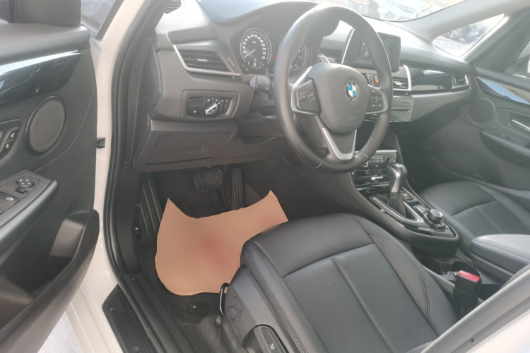 宝马2系旅行车 2018款 218i 领先型中控内饰7003