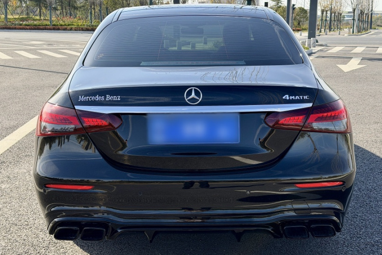奔驰E级 2022款 改款二 E 260 L 运动型 4MATIC车身外观6003
