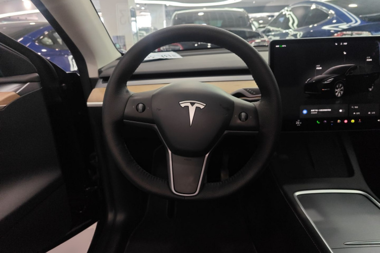 特斯拉 Model Y 2022款 后轮驱动版局部细节13