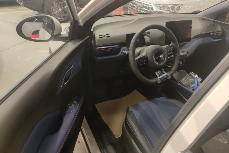 比亚迪 海鸥 2025款 305km 活力版中控内饰20