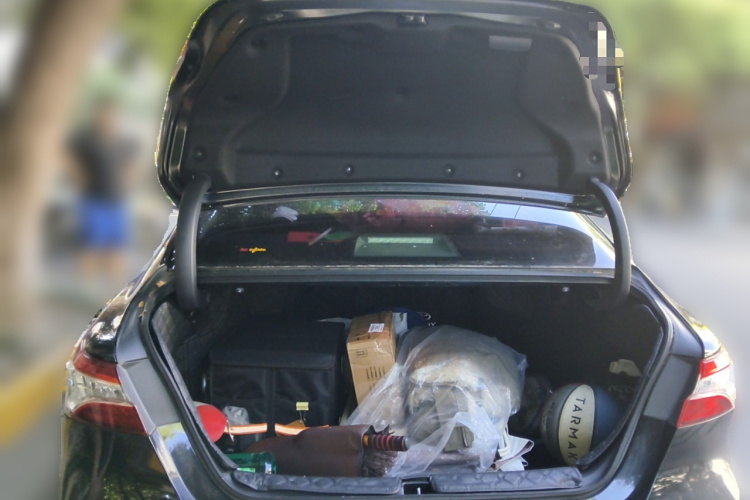 丰田 凯美瑞 2019款 改款 2.0G 豪华版局部细节23