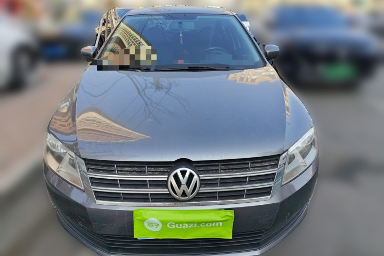 大众 朗逸 2013款 改款经典 1.6L 自动风尚版车身外观2