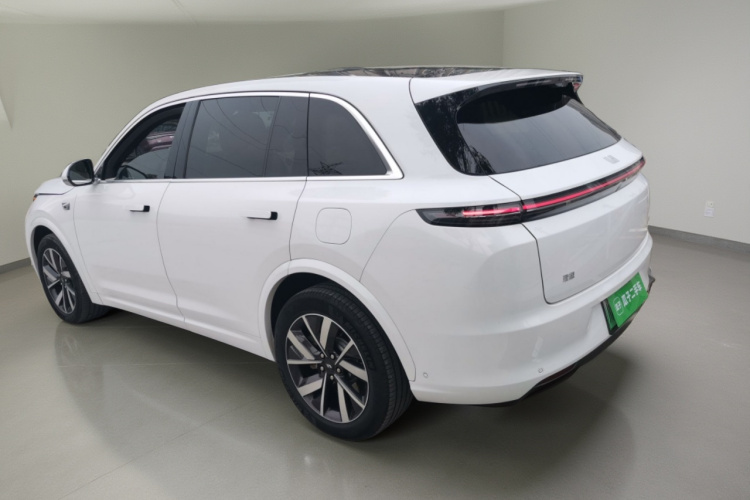 理想汽车 理想L7 2023款 Air车身外观5