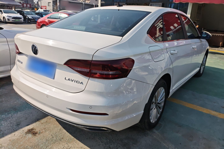 大众 朗逸 2021款 1.5L 自动舒适版车身外观7