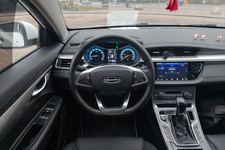 吉利汽车 帝豪 2020款 1.5L CVT豪华型中控内饰13