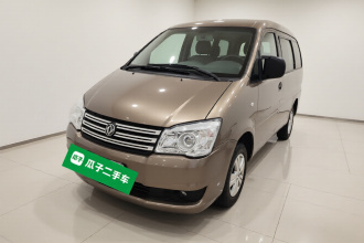 东风风行 菱智 2017款 V3 1.5L 5座特惠版