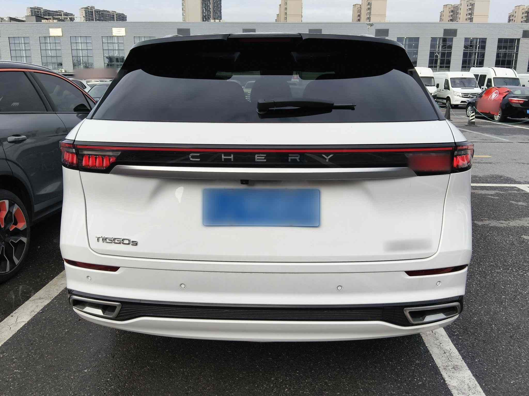 奇瑞 瑞虎9 2025款 2.0T 自动两驱尊享版 5座(3)