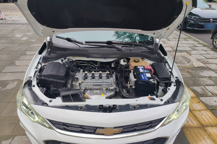 雪佛兰 科沃兹 2016款 1.5L 自动欣悦版机舱底盘24