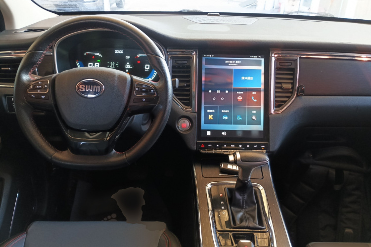 SWM斯威汽车 SWM斯威G05 2021款 PRO 1.5T 自动豪华型 7座中控内饰12
