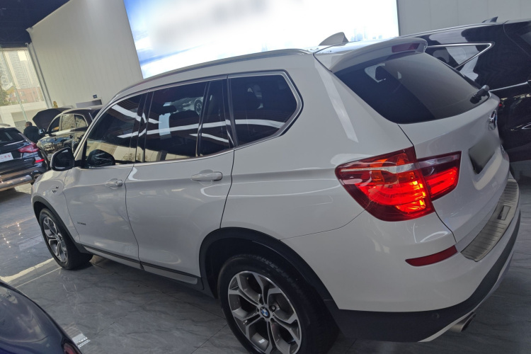 宝马X3(进口) 2014款 xDrive20i X设计套装车身外观4