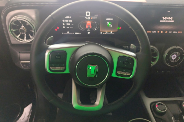 坦克300 2024款 2.0T 征服者局部细节13