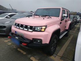 北京BJ40 2023款 2.0T 自动四驱城市猎人版侠客型