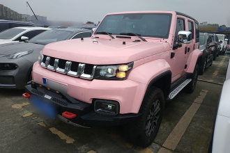 北京BJ40 2023款 2.0T 自动四驱城市猎人版侠客型