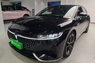 岚图汽车 岚图追光 2024款 PHEV 四驱超长续航旗舰版