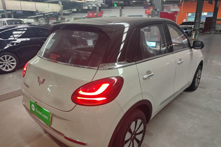 五菱汽车 五菱缤果 2024款 333km 悦享款车身外观7