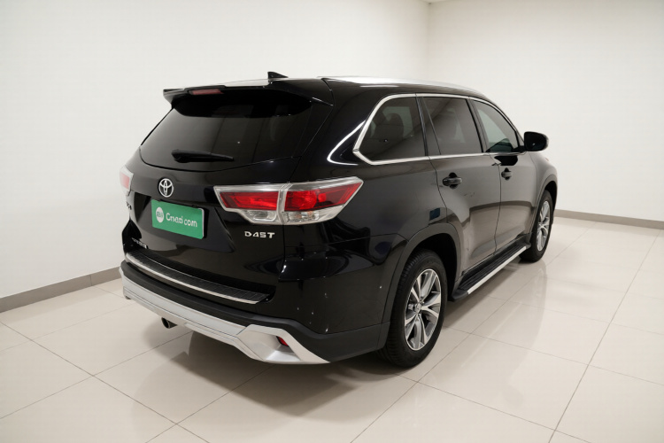 丰田 汉兰达 2015款 2.0T 两驱精英版 7座车身外观7