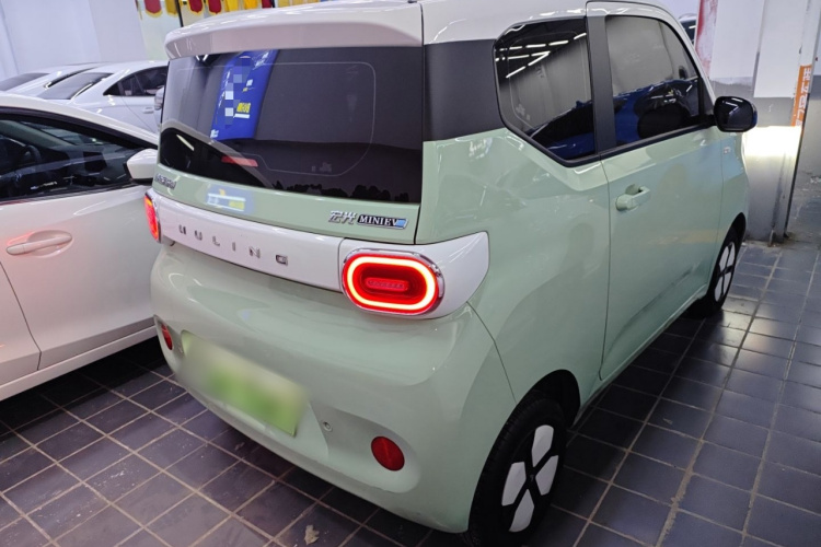 五菱汽车 宏光MINIEV 2024款 第三代 215km 进阶版车身外观7