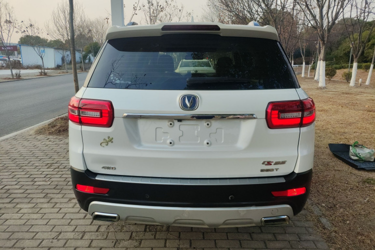 长安CS95 2017款 2.0T 四驱智劲版车身外观6004