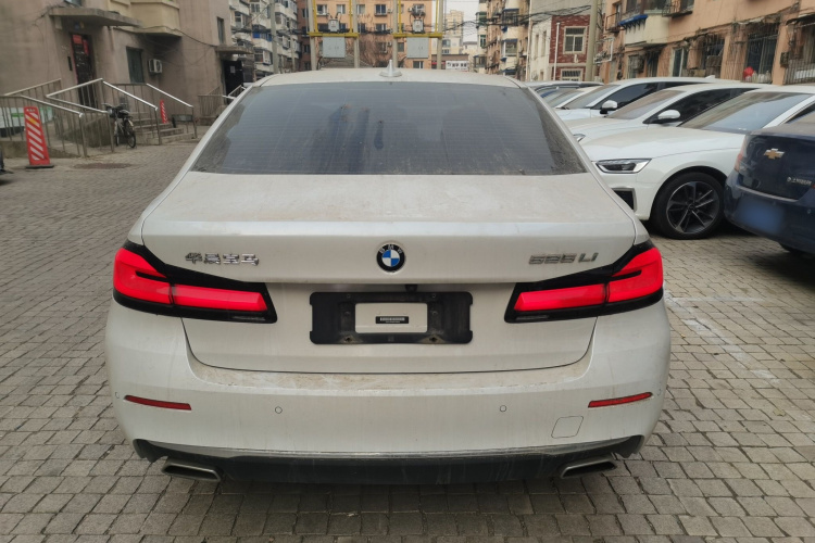 宝马5系 2021款 525Li 豪华套装车身外观6004