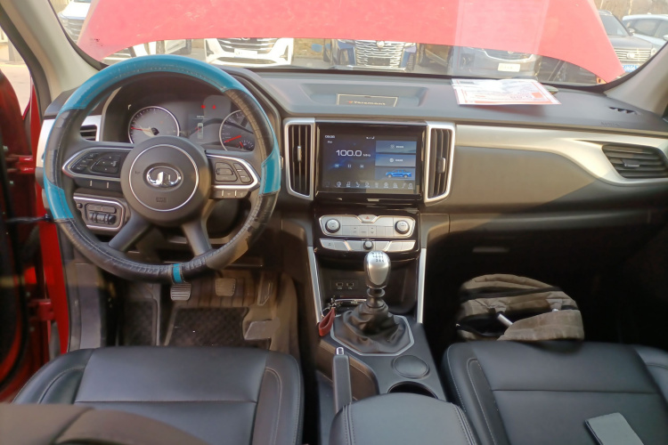 长城 炮 2019款 2.0T商用版手动柴油两驱精英型长箱GW4D20M中控内饰7002