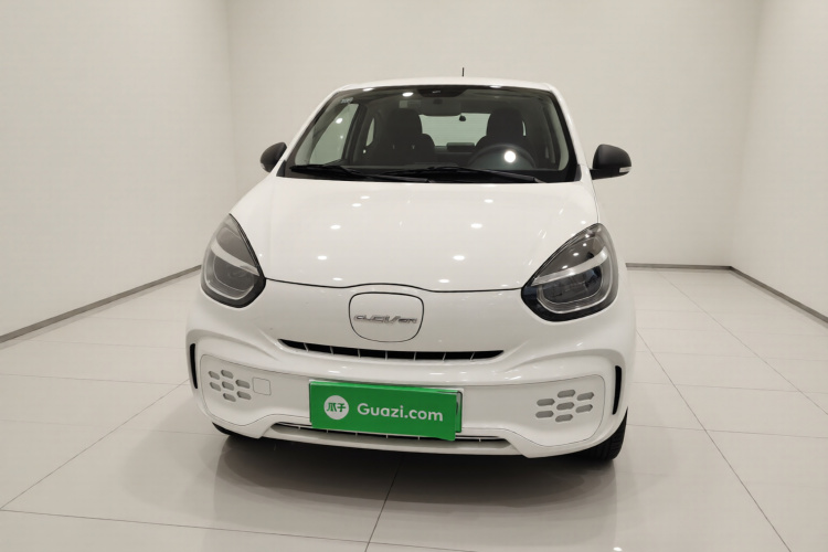 荣威 科莱威CLEVER 2021款 302km卓越版车身外观2