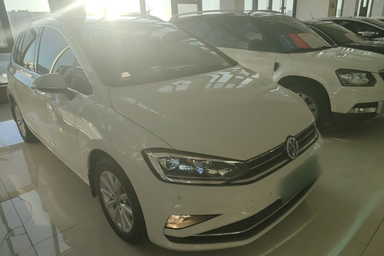 大众 高尔夫·嘉旅 2019款 280TSI 自动好奇型 国V车身外观6002