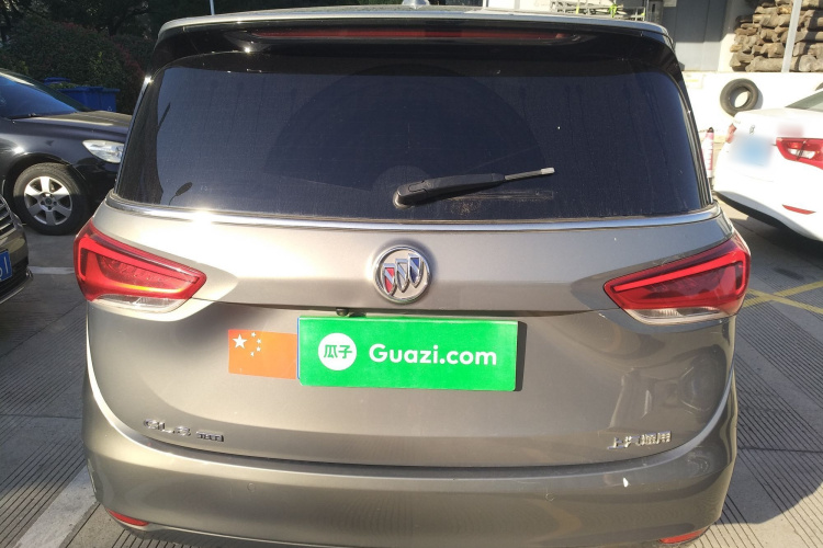 别克GL6 2019款 18T 6座精英型 国VI车身外观6