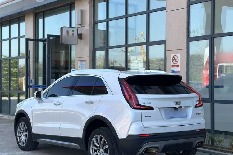 凯迪拉克XT4 2018款 28T 两驱领先型车身外观6001