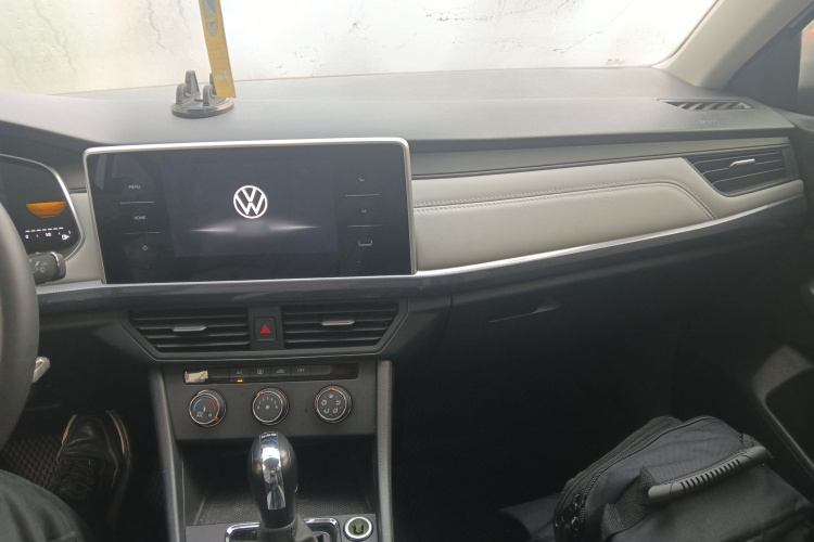 大众 宝来 2024款 200TSI DSG畅行版中控内饰12