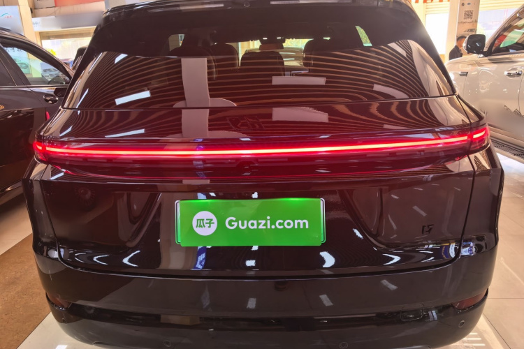 理想汽车 理想L7 2025款 Max 智能焕新版车身外观6