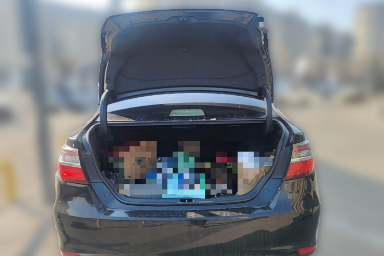 丰田 凯美瑞 2015款 2.0G 领先版中控内饰23