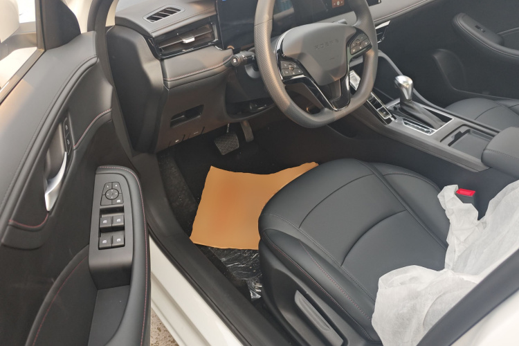 荣威i5 2026款 1.5L CVT豪华版中控内饰20