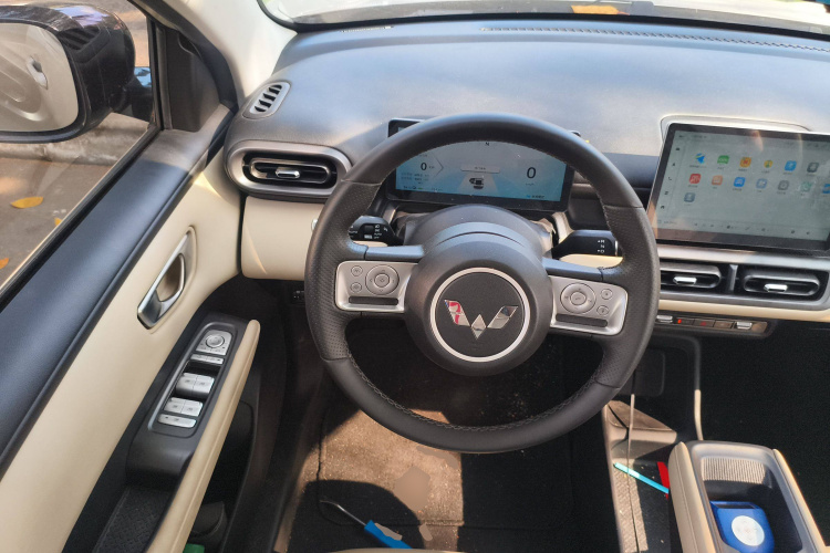 五菱汽车 五菱缤果PLUS 2024款 330km 五座版局部细节13