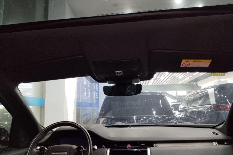 路虎 发现运动版 2020款 249PS R-Dynamic 性能科技版 7座中控内饰22