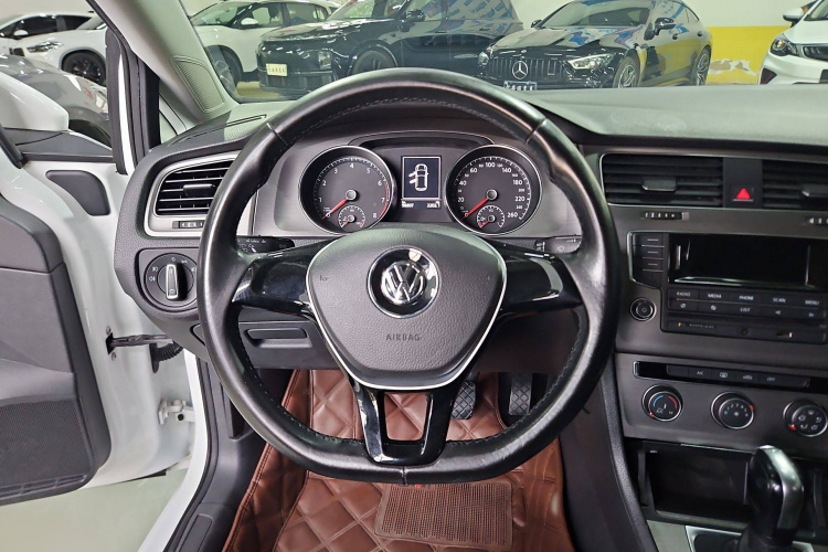 大众 高尔夫 2015款 1.4TSI 自动舒适型局部细节13