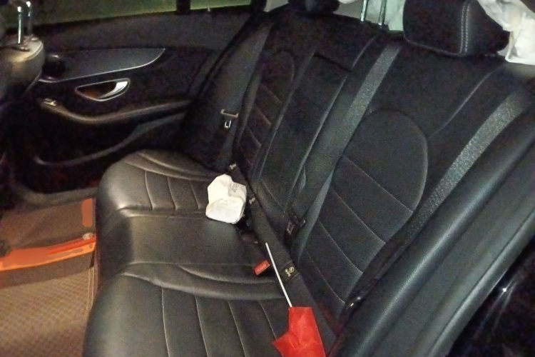 奔驰C级 2015款 C 180 L 运动型中控内饰7004