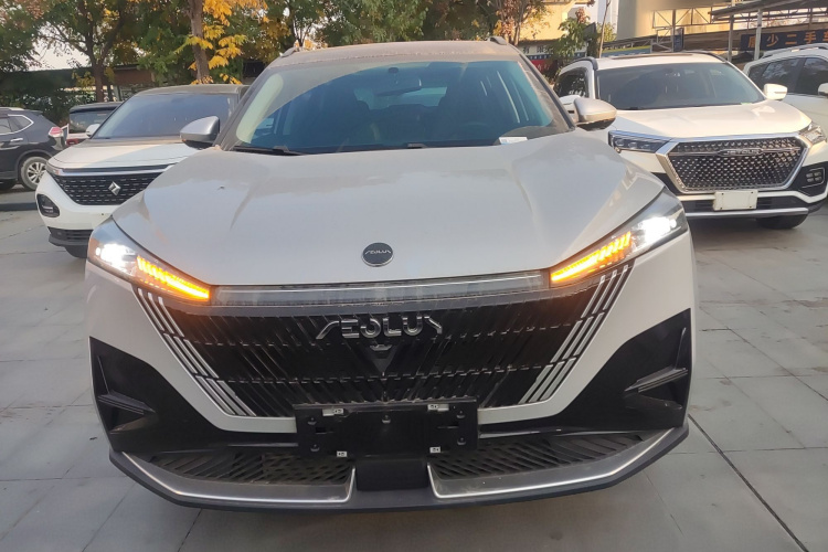 东风风神 皓瀚 2024款 荣耀版 1.5T 时尚型车身外观2