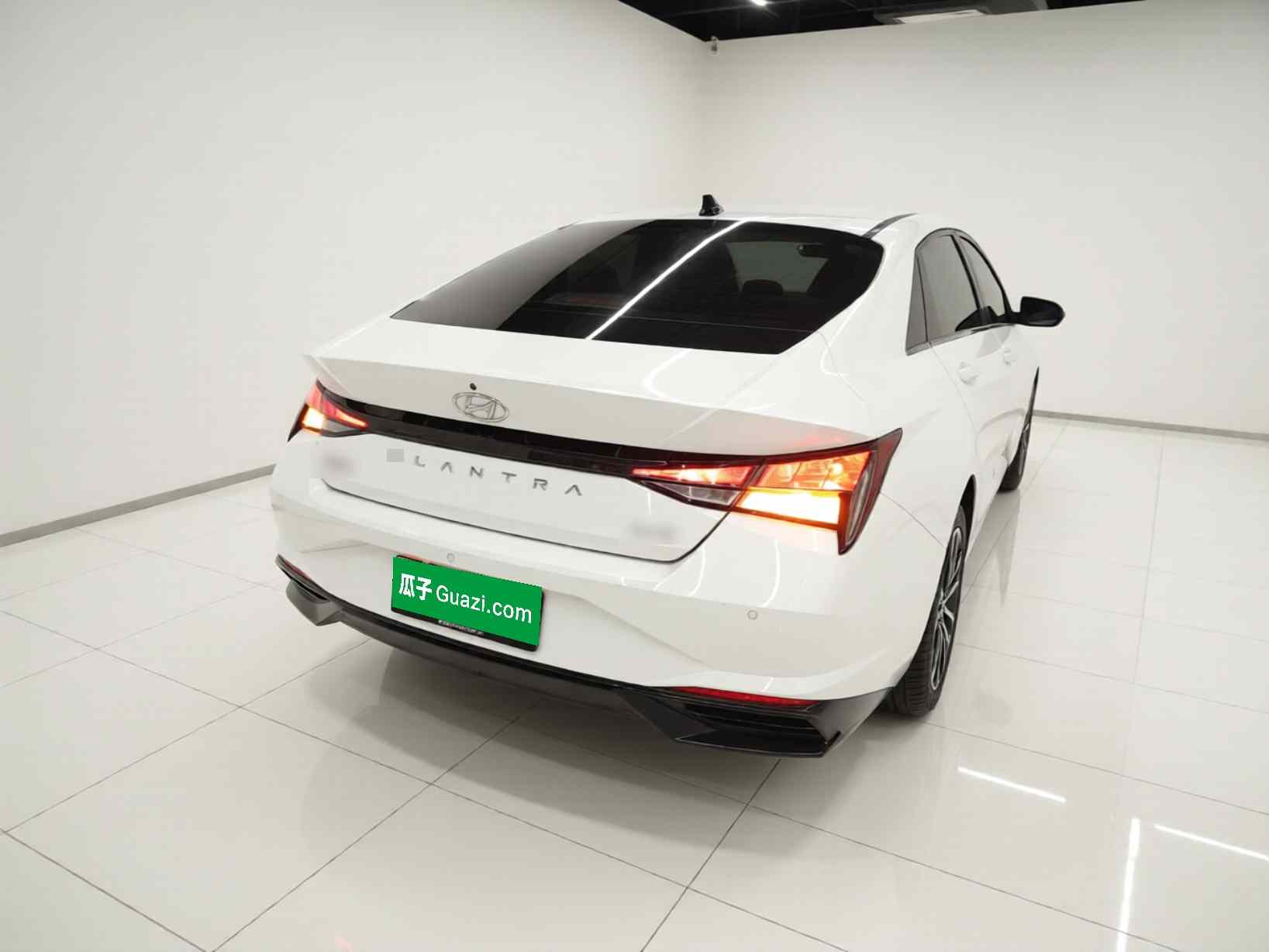 现代 伊兰特 2022款 1.5L CVT GLX精英版(5)